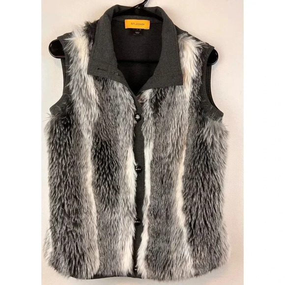 St John Women’s fur zip front vest size P - Picture 6 of 16